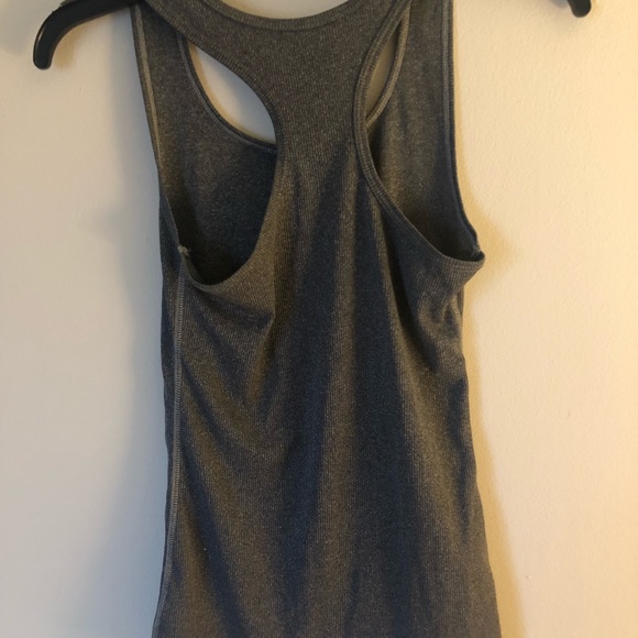 New Gray Reebok work out tank - Picture 3 of 3